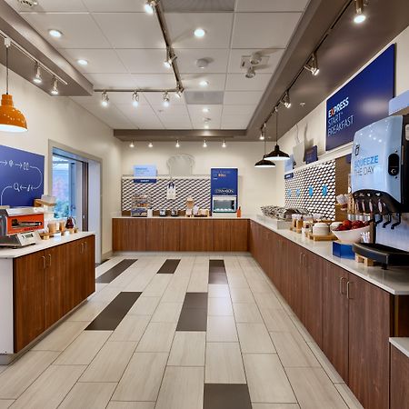 Holiday Inn Express & Suites Salem North - Keizer By Ihg Екстериор снимка